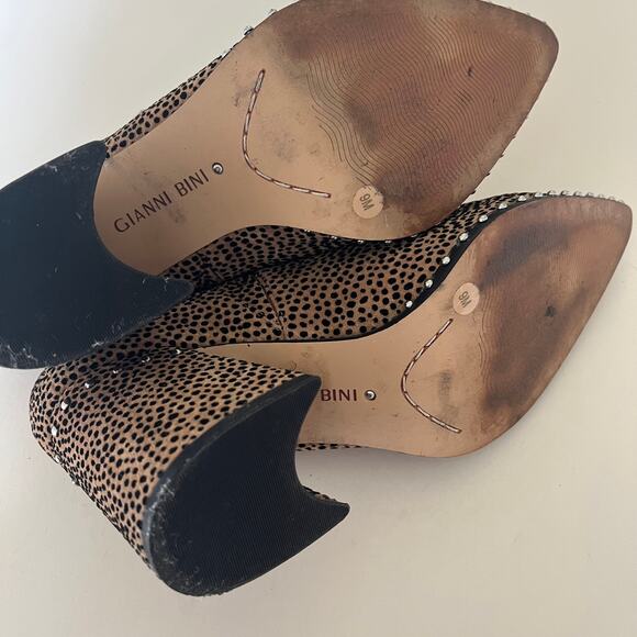 Gianni Bini 'Daveigh' Women's 9M Cheetah Print Suede Bootie Chunky Heel Stud - Picture 3 of 6